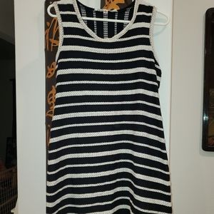 Medium Size Black and White MaxMara
